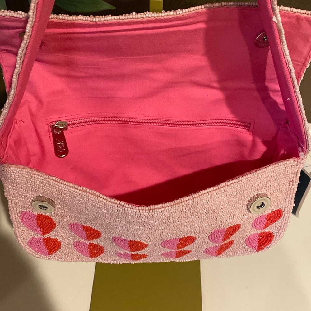 Viral TikTok Hearts Beaded bag - Picture 5 of 5